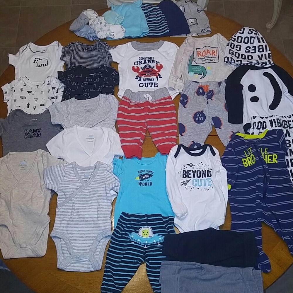 Lot of Newborn Baby Boys Clothing.